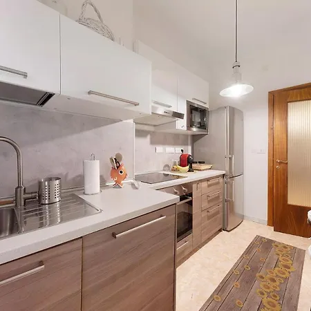 Apartament The Riviera
